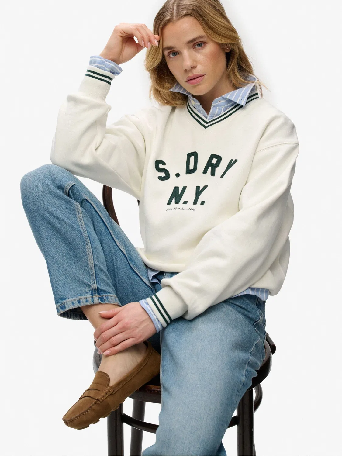 Свитшот с V-образным вырезом Country Club Applique Superdry, кремовый — фото 2