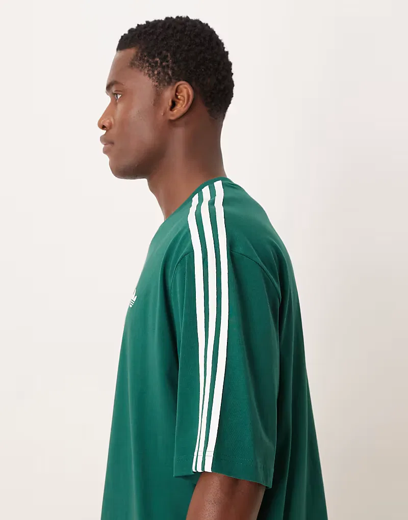 Футболка Adidas Originals оверсайз с тремя полосками, зеленого — фото 4