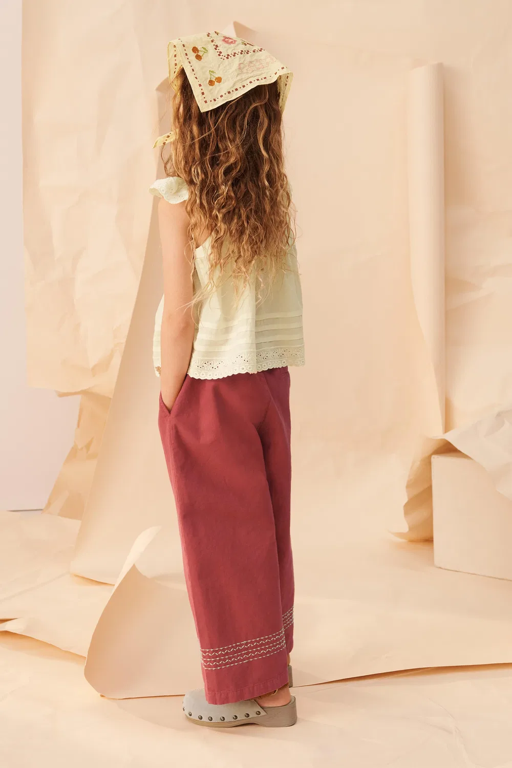 Блузка с вышитыми оборками, лимитированная серия ZARA, Ecru/Beige — фото 4