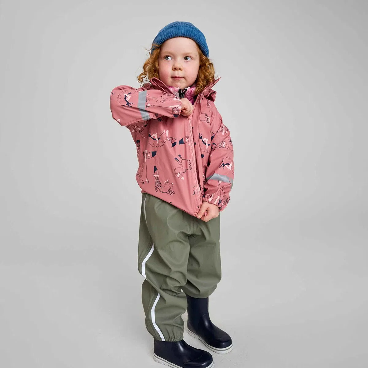 Детские дождевые штаны на подтяжках Lammikko rain pant Reima, Greyish Green — фото 2
