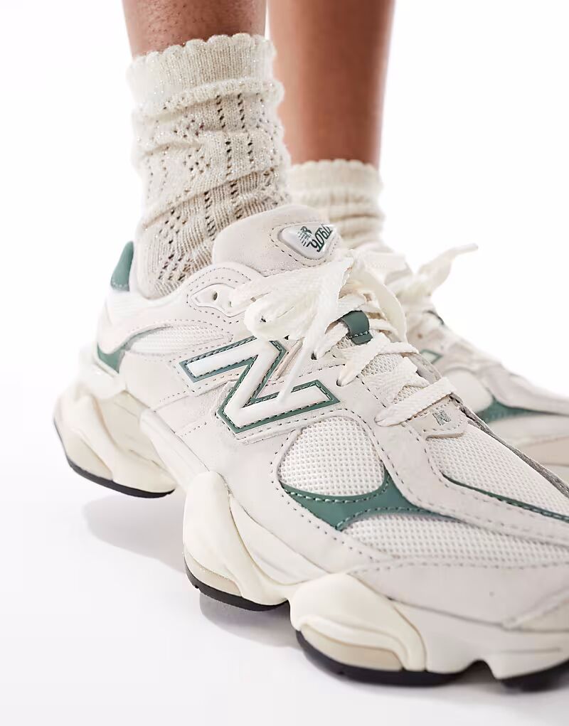 Кроссовки New Balance 9060 в кремово-белом и зеленом цветах — фото 4