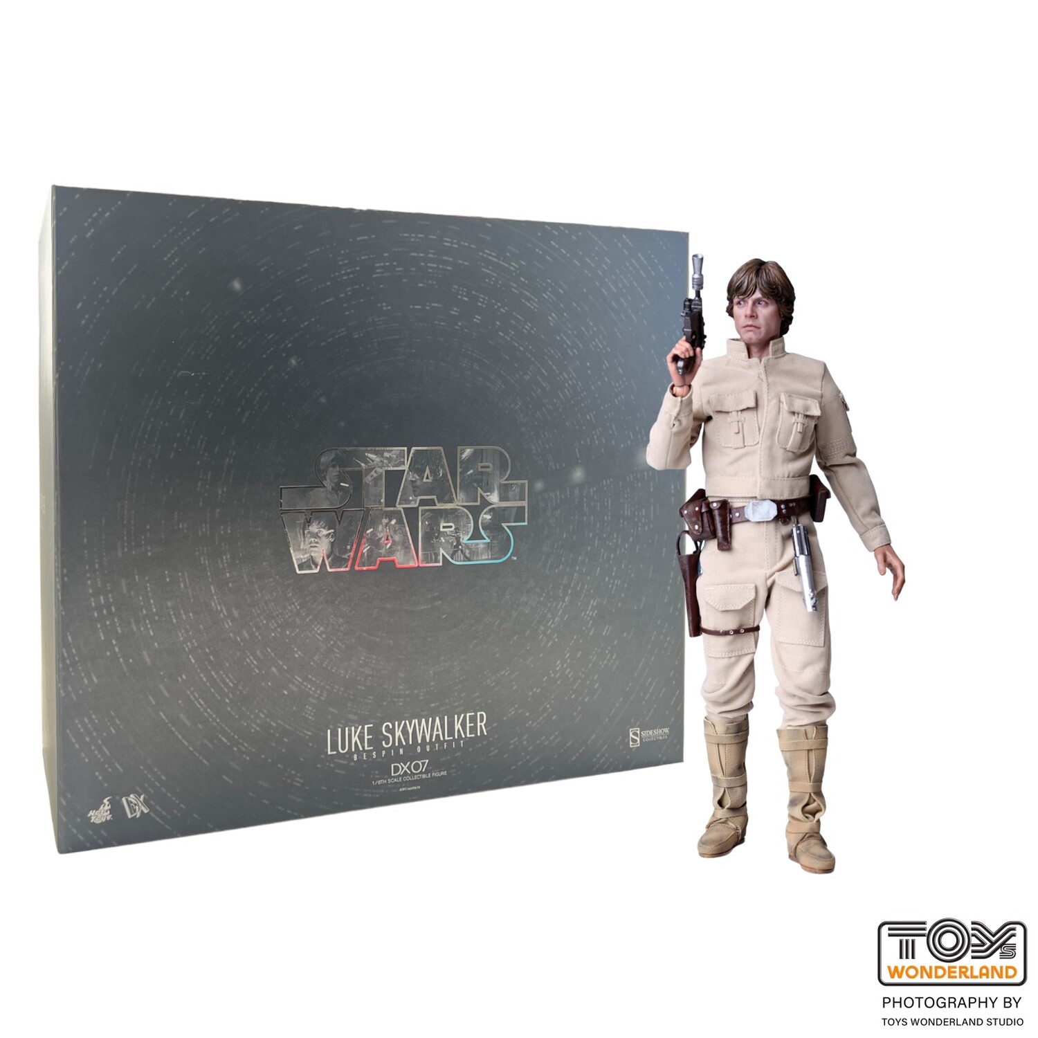 

Фигурка Hot Toys Star Wars, Luke Skywalker (Bespin Outfit) Regular Edition DX07, 30 см