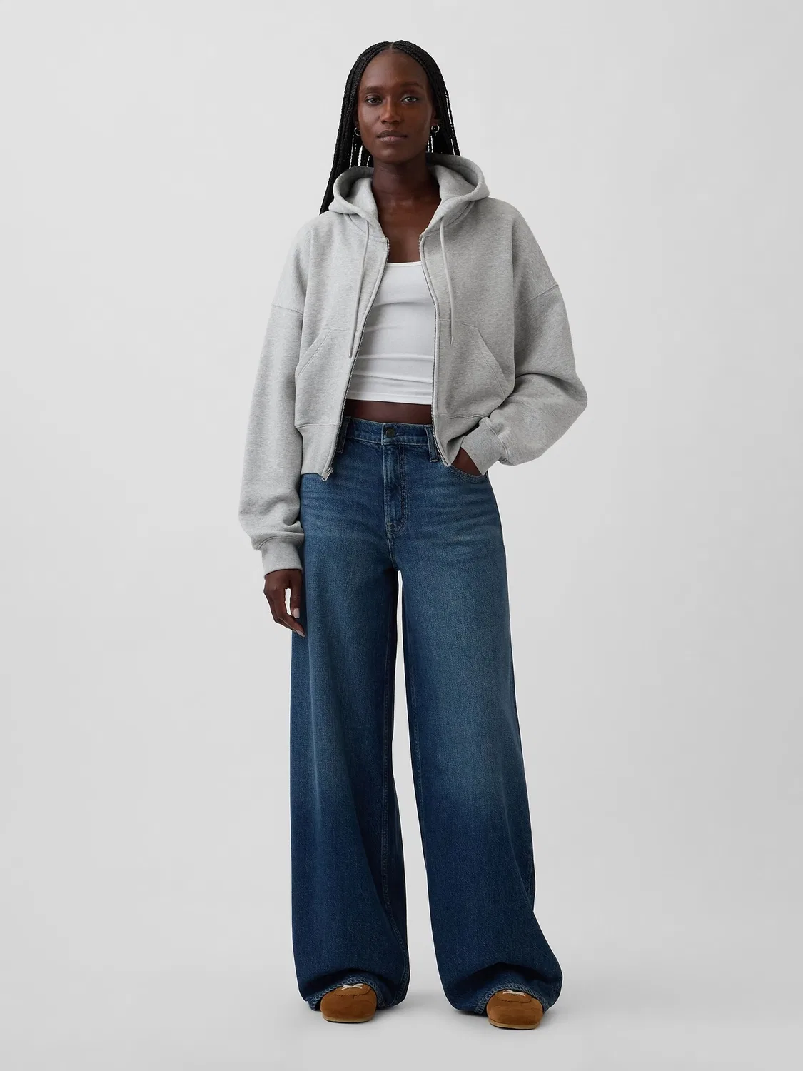Джинсы свободные Gap UltraSoft Buckle Baggy, medium wash — фото 4