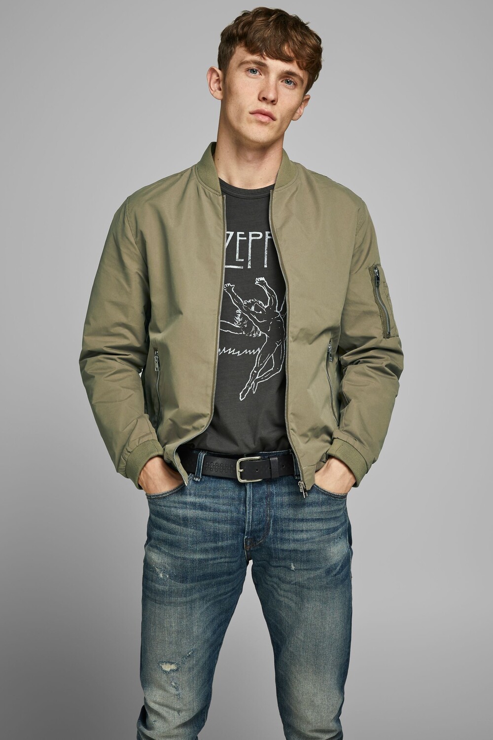 

Куртка бомбер Jack & Jones, зеленый