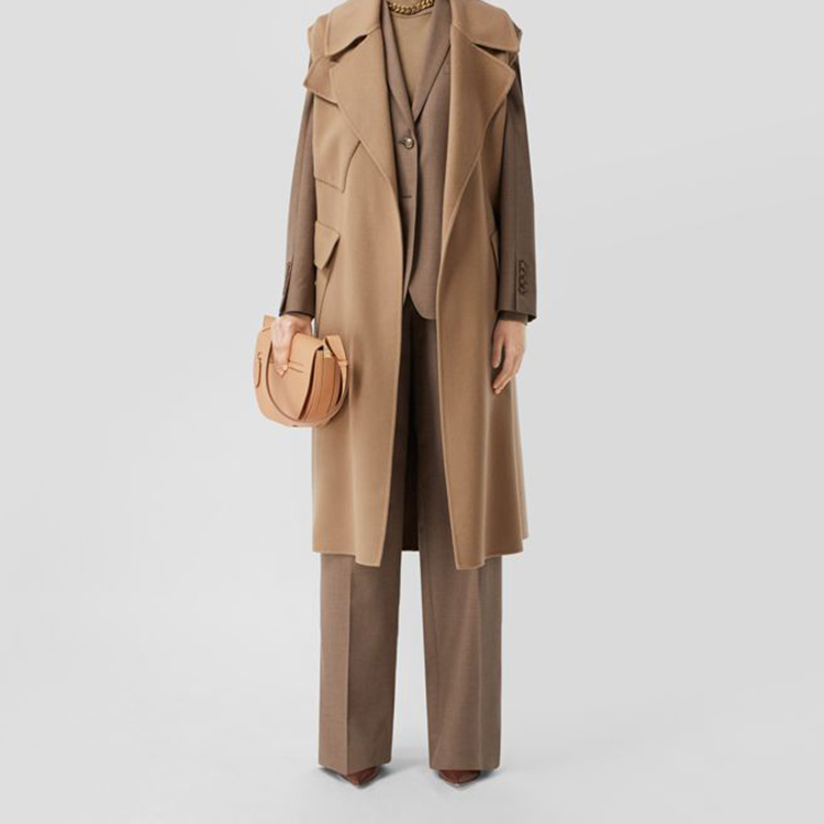 Женская сумка-полумесяц Burberry Olympia из натуральной кожи, цвет "Теплый песок" — фото 3