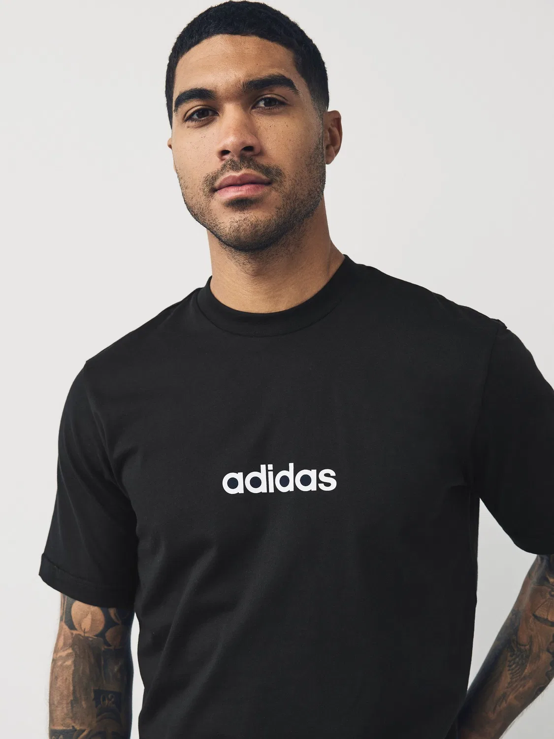 Футболка с опущенными плечами Essentials Linear adidas, черный — фото 4