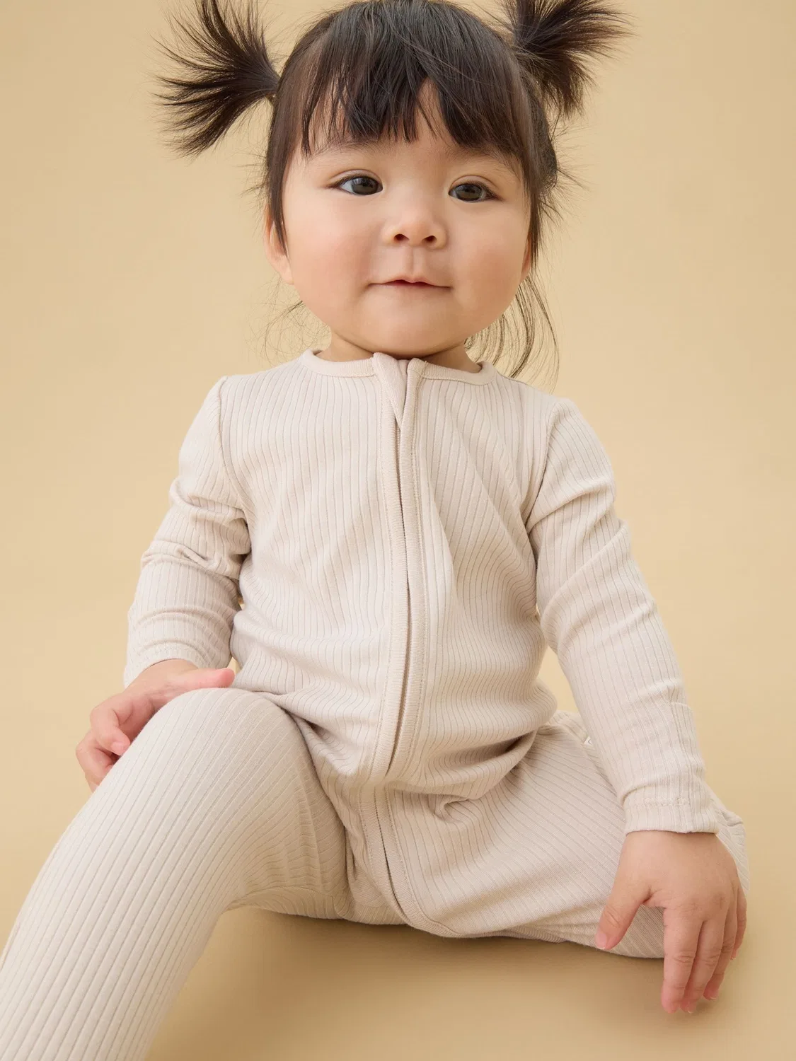 Комбинезон Ribbed Clever Zip Sleepsuit Mori, Экрю — фото 2