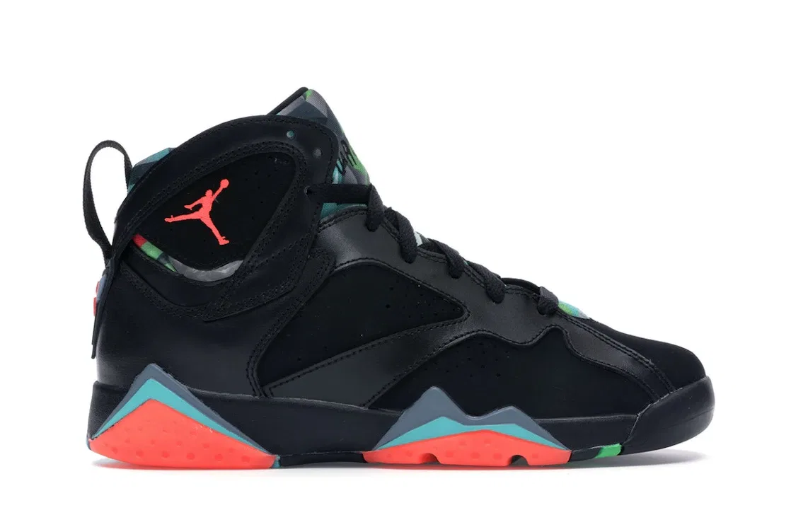 Детские кроссовки Lifestyle Jordan 7 Retro Barcelona Nights (GS) Jordan, Black/Blue Graphite-Retro-Infrared 23