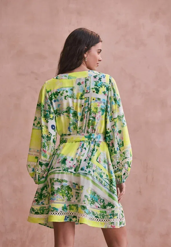Платье-рубашка с принтом Tall fit long sleeve mini occasion dress Next, green pink floral, зеленый/розовый — фото 3