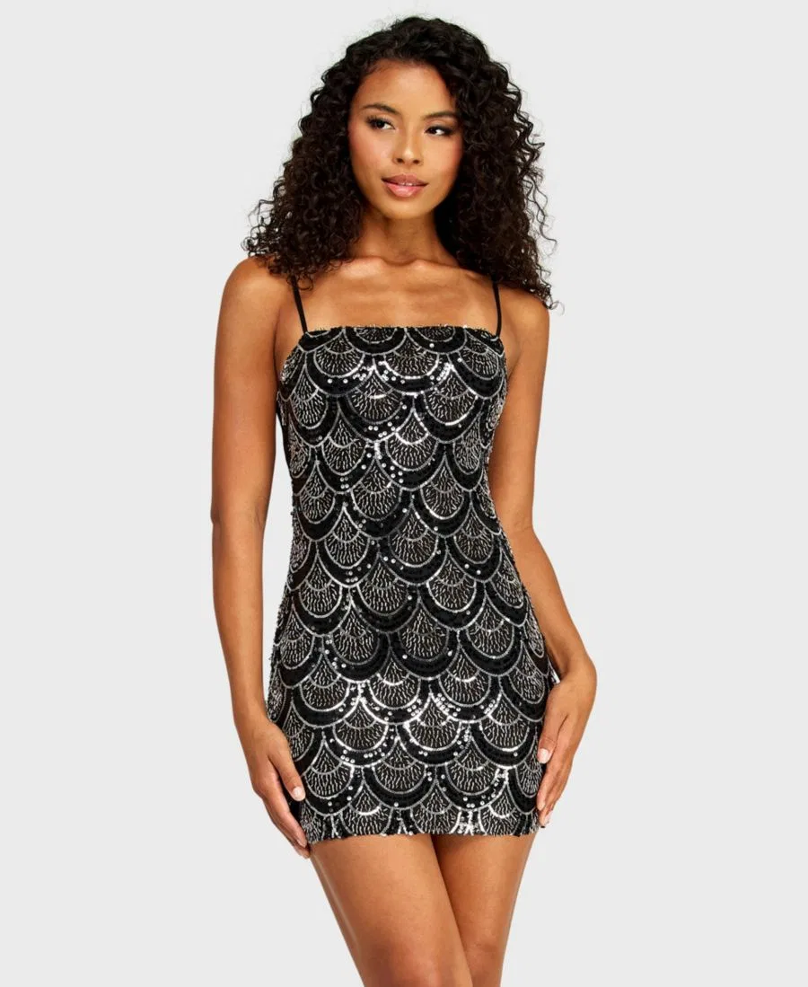 Платье с пайетками и бретельками-спагетти, модель Scalloped Pattern Beaded Detail Chiffon Back-Tie Sequin B Darlin, Black Silver