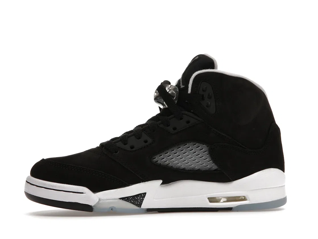 Детские кроссовки Lifestyle с моделью Jordan 5 Retro Jordan, Black/Moonlight-White — фото 3
