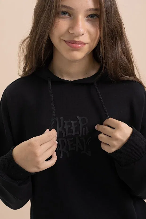 Детский спортивный костюм для девочек с принтом Black Text Printed Hooded Wide Leg Girls' Tracksuit Set Cansın Mini, Black — фото 2