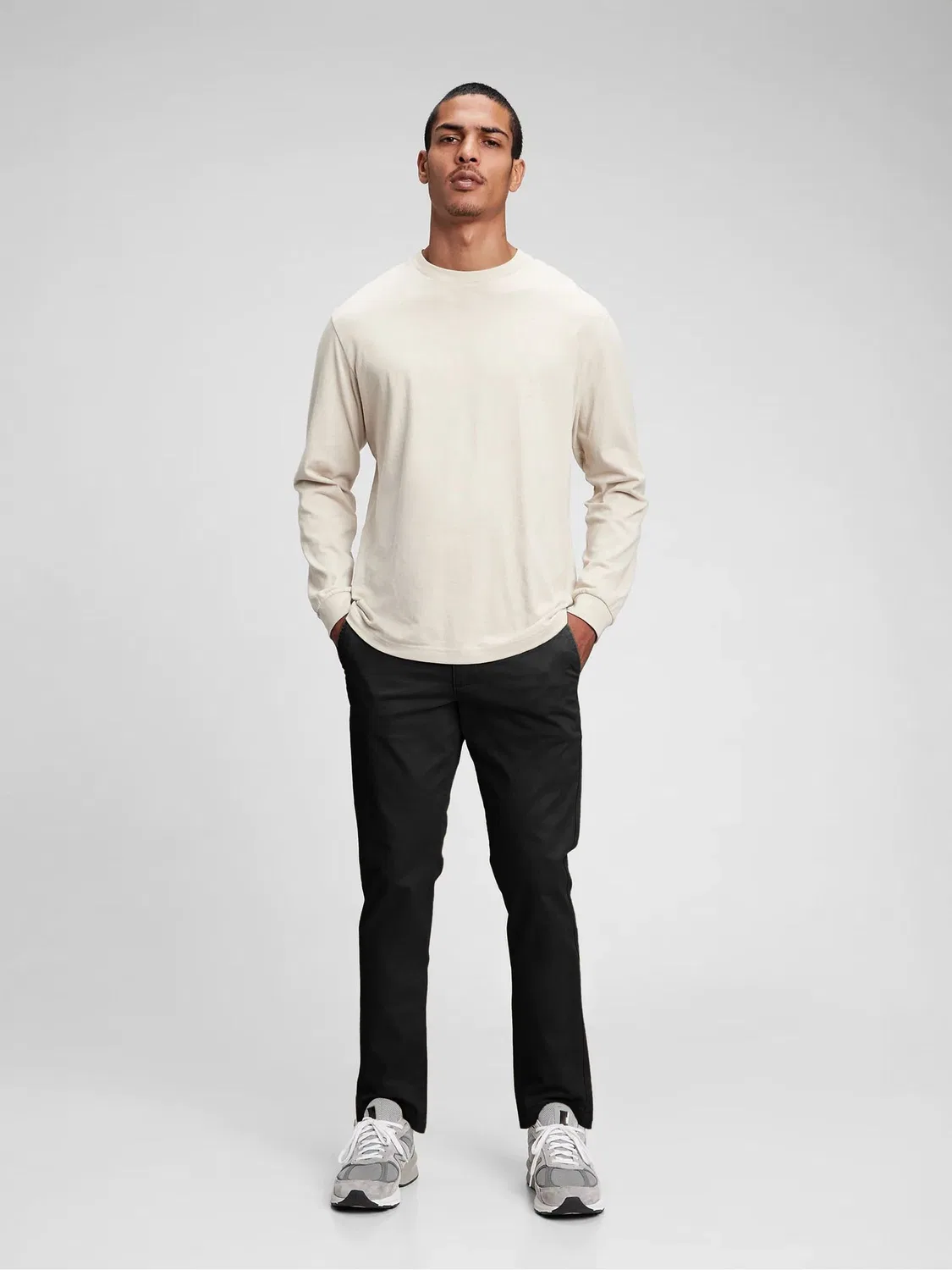 Брюки чинос slim fit Gap, Onyx Black
