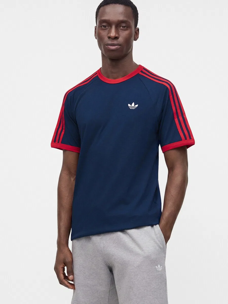 Футболка ADIDAS ORIGINALS цвета индиго — фото 4