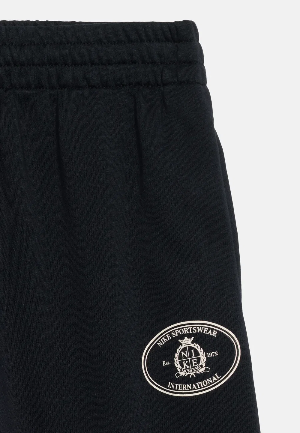 Брюки Club Pant Rules унисекс - спортивные штаны Nike Sportswear, Black/Sanddrift — фото 3