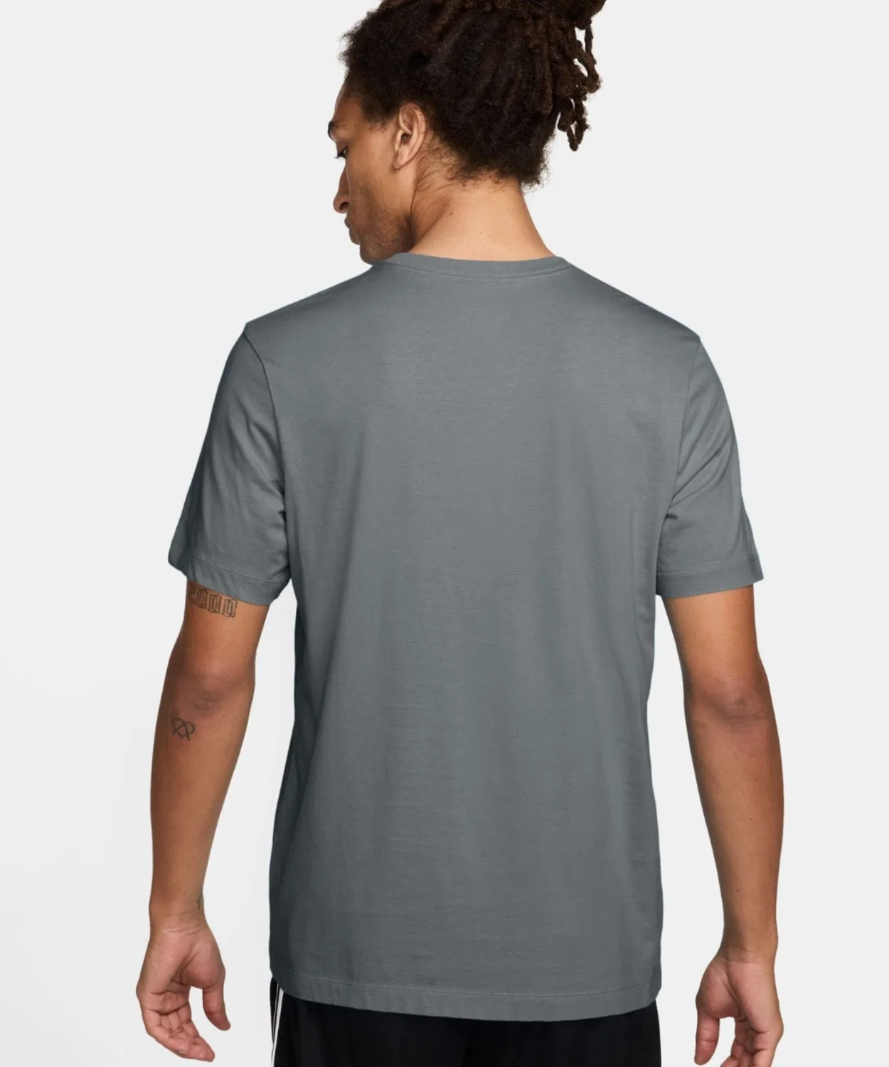 Мужская футболка с принтом NIKE STD ASBURY HOOPS S/S, серый — фото 2