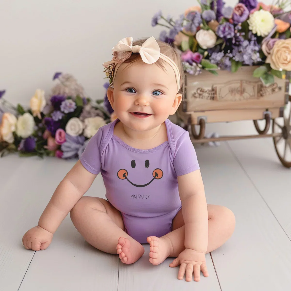 Детский боди с коротким рукавом с принтом Mini Smiley Smile Outline The Juniper Shop, Lavender — фото 3