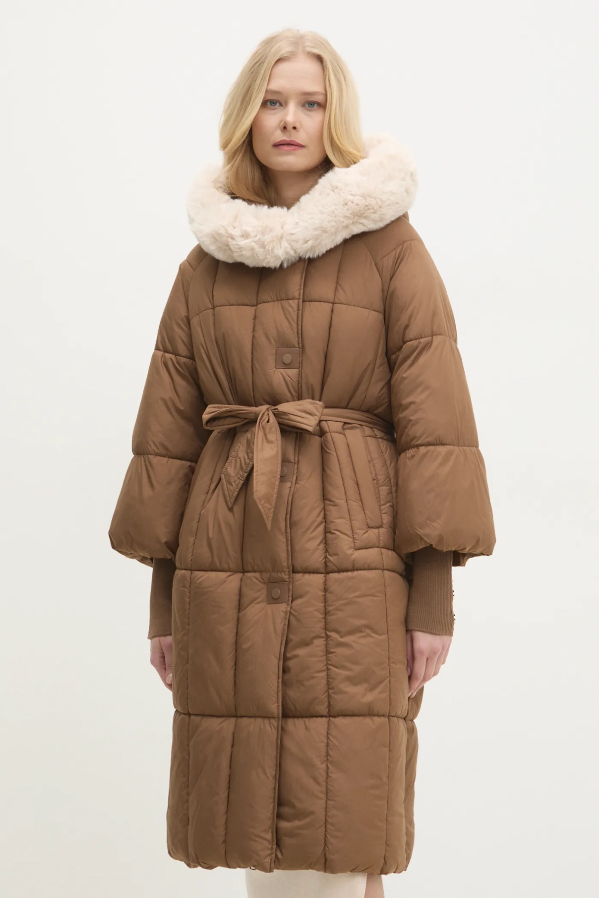 

Куртка Answear Lab, коричневый