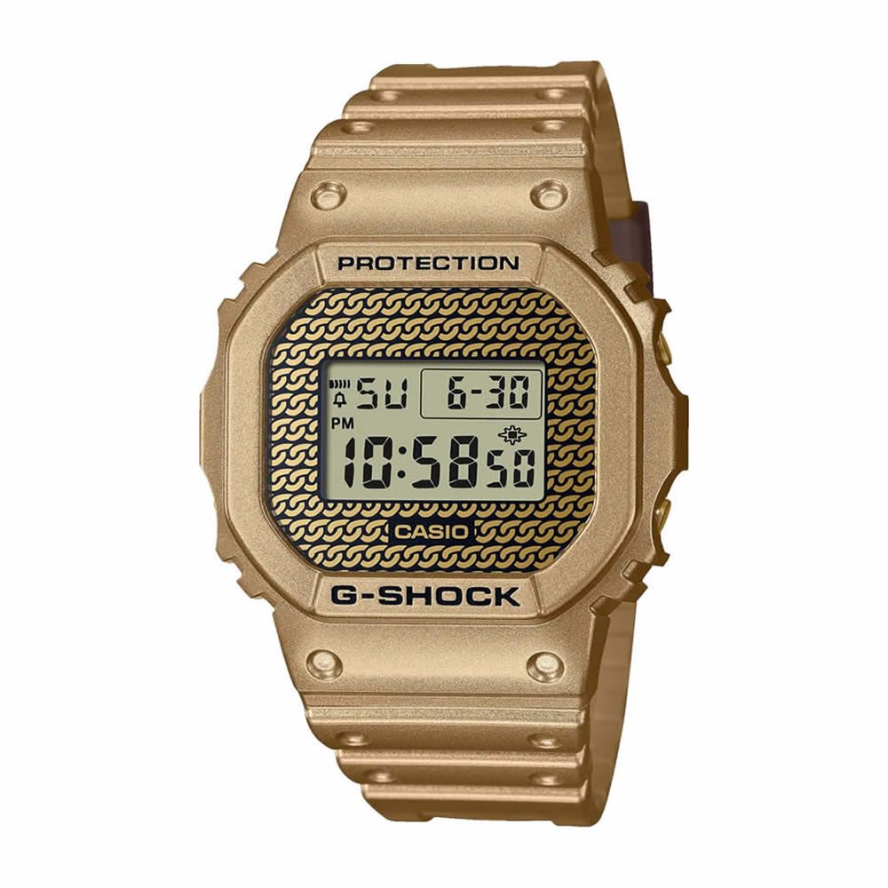 

Часы из золотой смолы Casio
