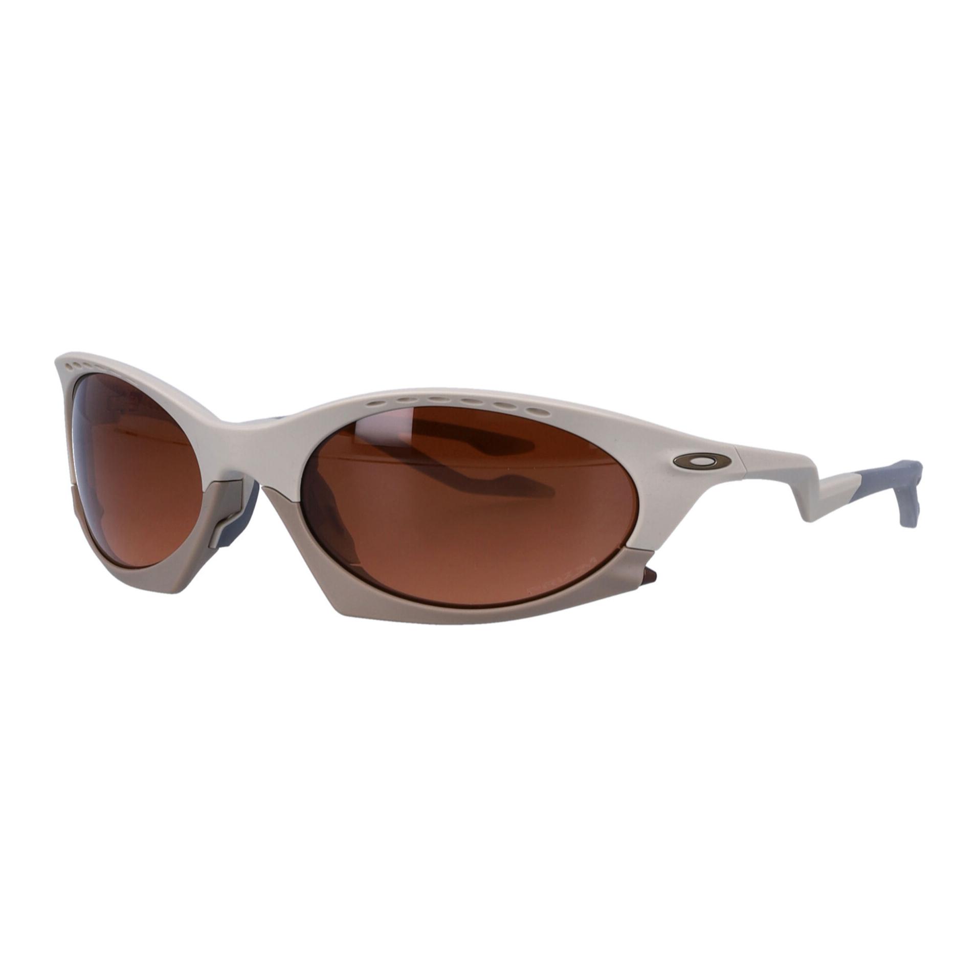 

Солнцезащитные очки Plantaris Oakley