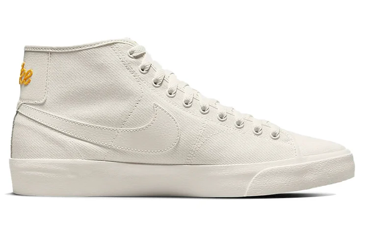 Кроссовки Nike SB Blazer Court Mid Premium, молочный — фото 2