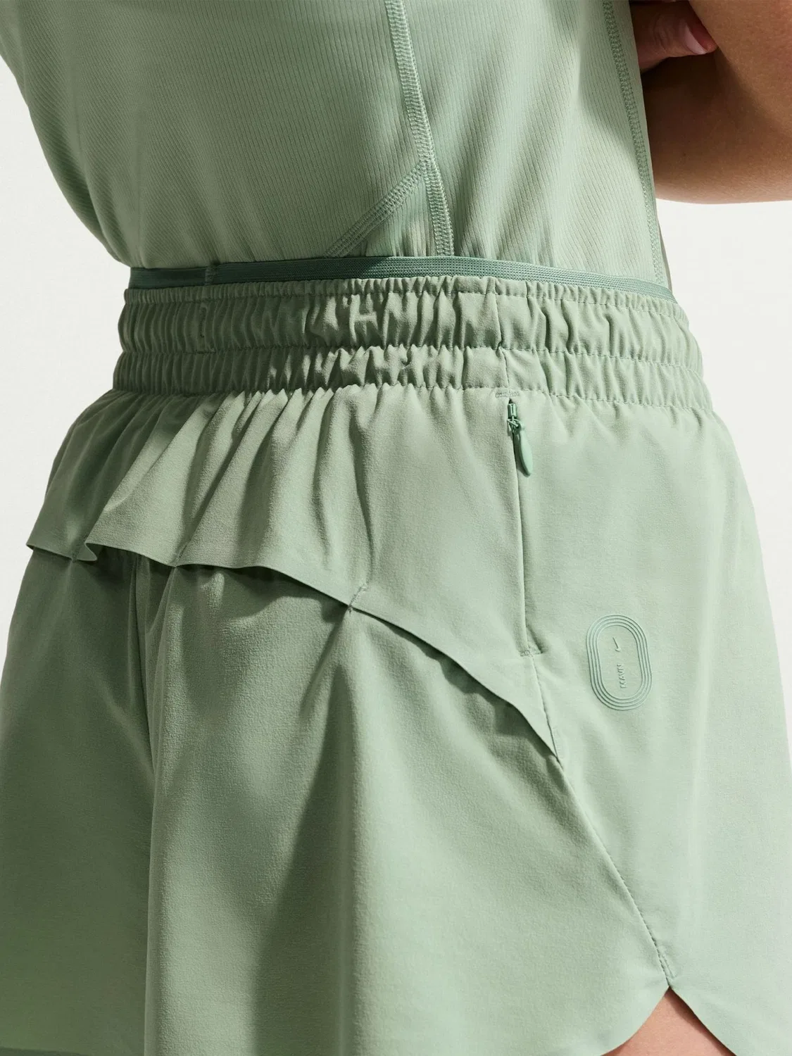 Шорты беговые MAVN DriFIT Nike, Steam Green — фото 4