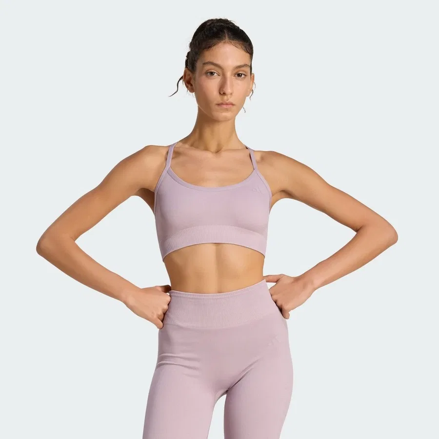 Спортивный бюстгальтер с легкой поддержкой Performance KE5806 Workout Essentials Light-Support Knit Bra adidas, Фиолетовый