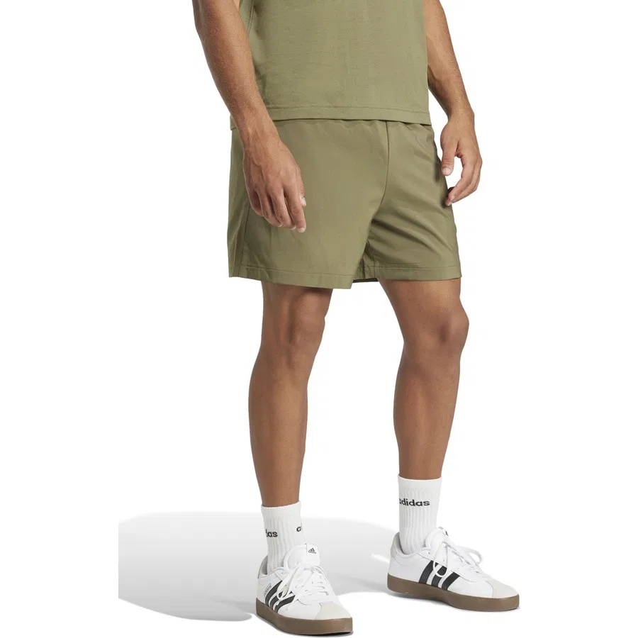 Шорты спортивные с вышивкой логотипа adidas Essentials Small Logo Chelsea, Зеленый — фото 2