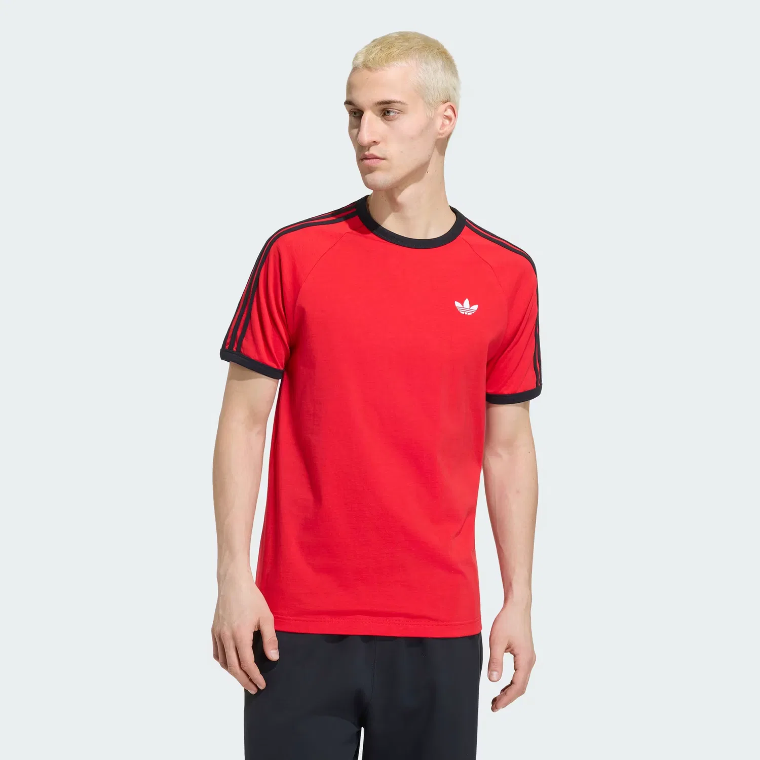 Мужская футболка с контрастными полосами на рукавах 3-Stripes T-Shirt Adidas Originals, красно-черный