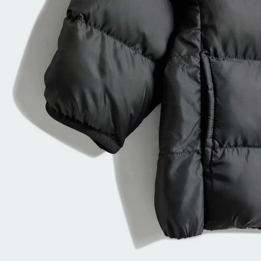Детская куртка с капюшоном, ветрозащитная, модель Şişme, adidas, Черный — фото 4