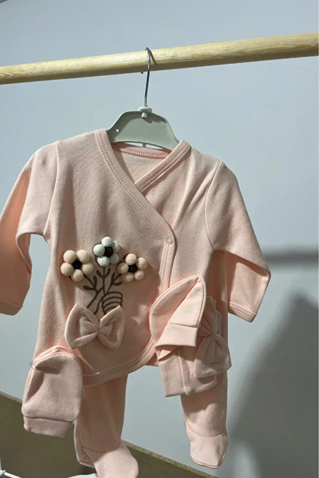 Детский комбинезон для новорожденных с тиснением Bamoola For Babies, Beige Embossing — фото 4
