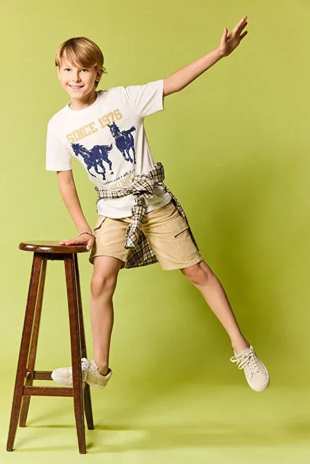 Детская футболка для мальчиков с принтом Regular fit crew neck printed short sleeve t-shirt boys h7521a826sm Defacto, White Wt34 — фото 2