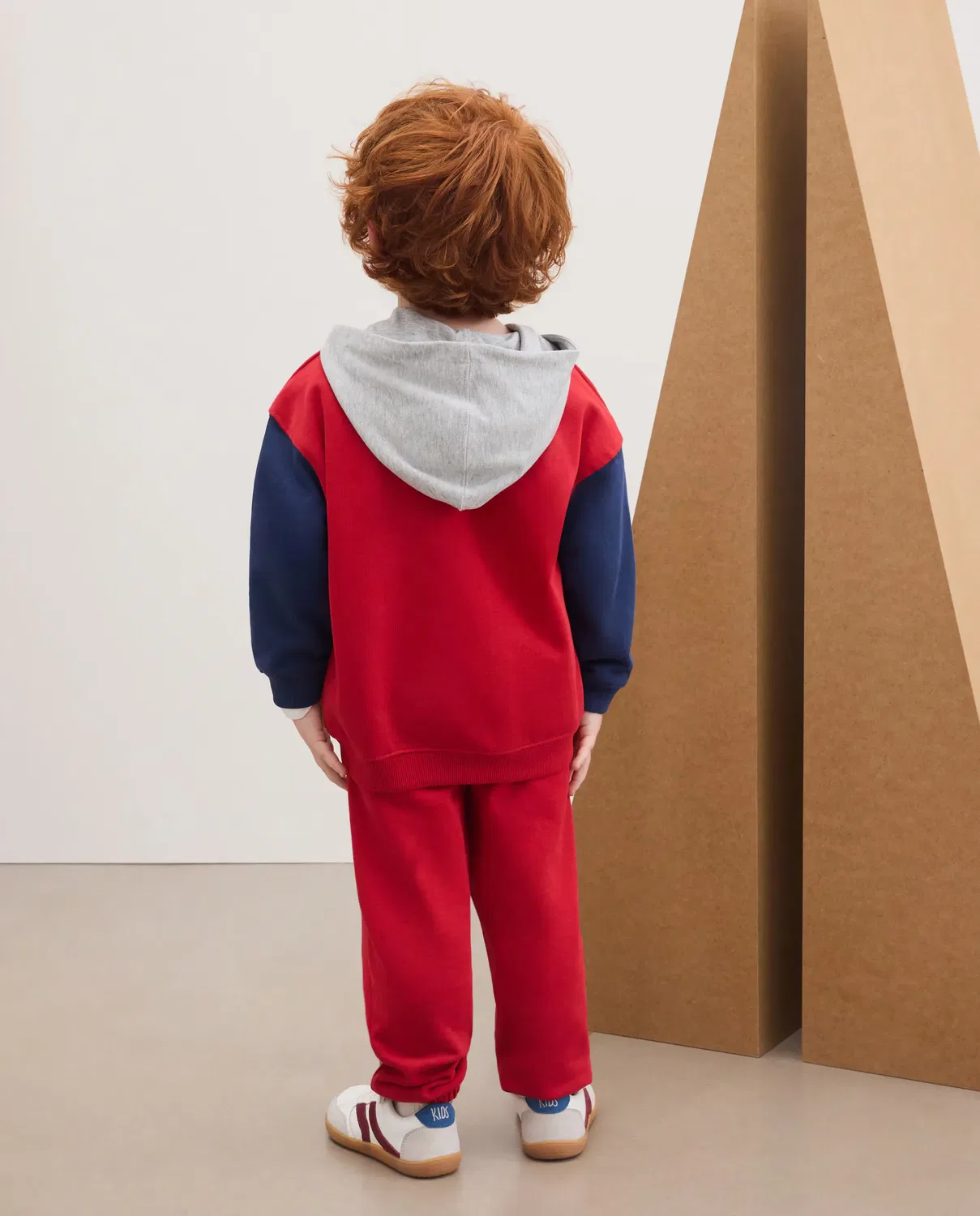 Детский комплект из худи и штанов из флиса для мальчиков Kids El Corte Inglés, Rojo — фото 2