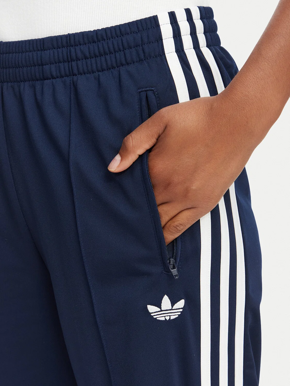 Женские спортивные штаны стандартного кроя Firebird Classic Adidas, темно-синий — фото 4
