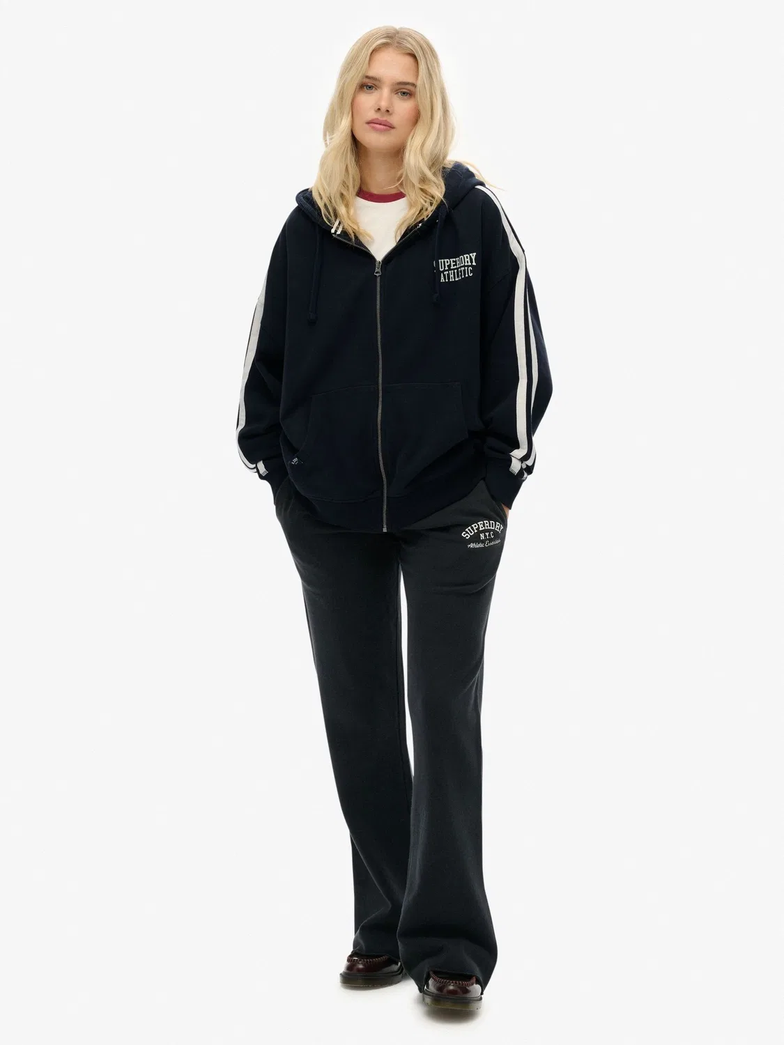 Джоггеры Athletic Embroidered Flare Superdry, черный