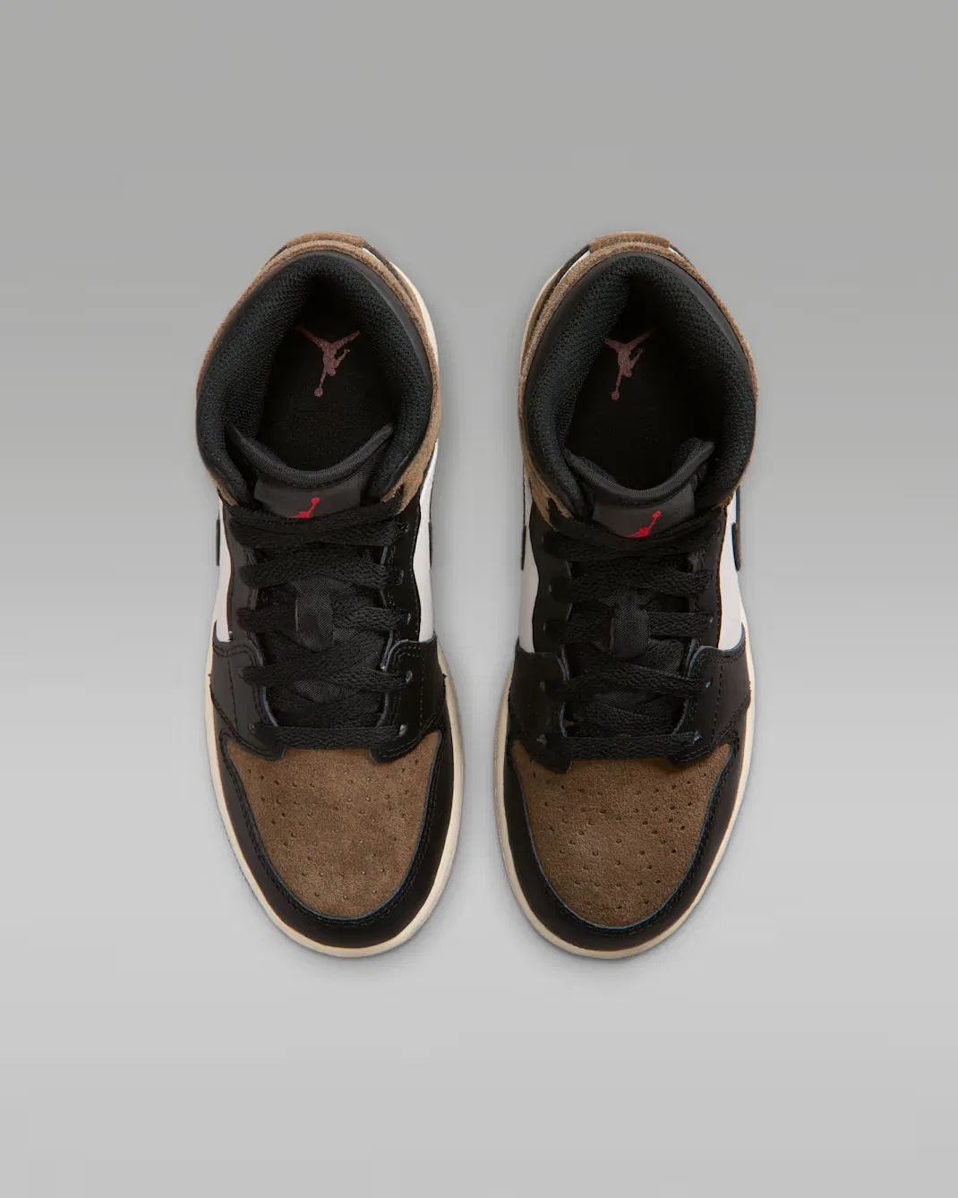 Кроссовки для детей постарше Air Jordan 1 Mid, Black/Palomino/University Red/Phantom — фото 4