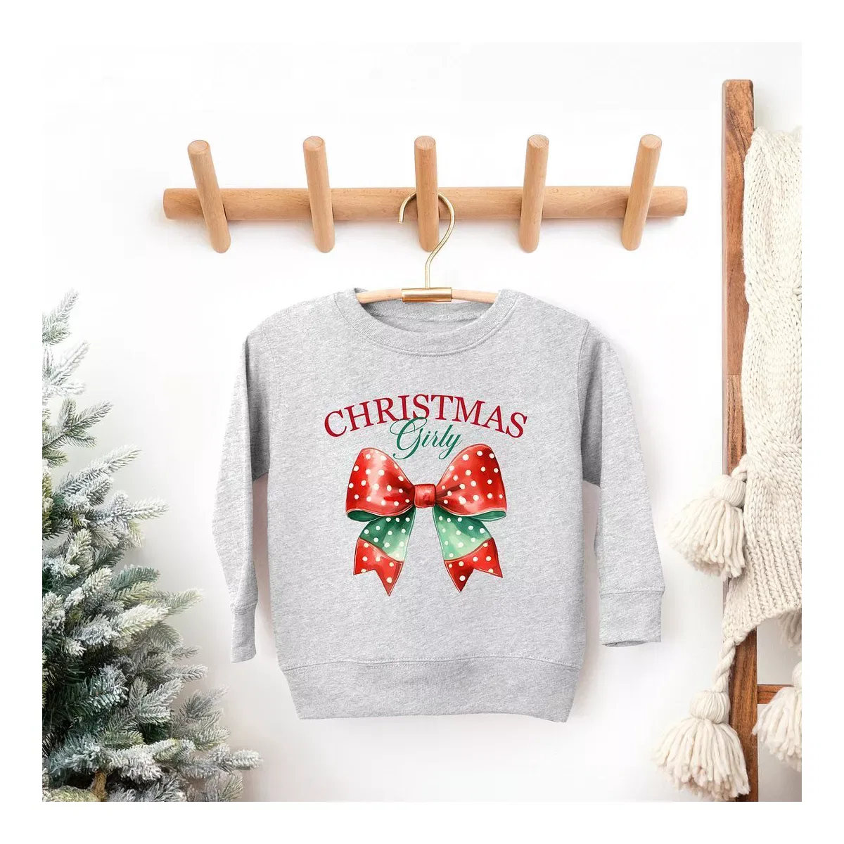 Детский свитшот с принтом Coquette Christmas Girly The Juniper Shop, Heather Grey — фото 2