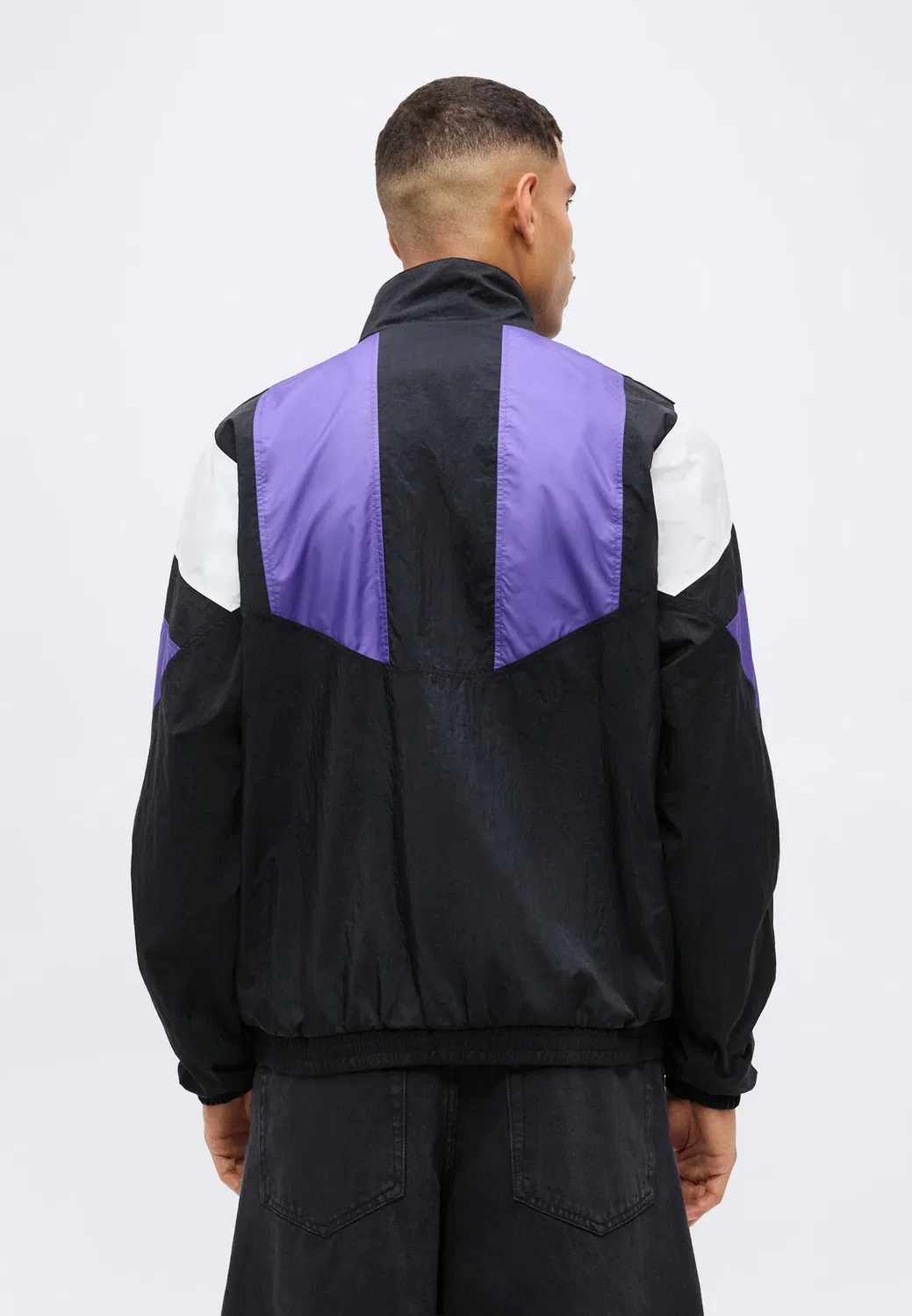 Спортивная куртка "Реал Мадрид" - клубная одежда Adidas Originals, Black — фото 3
