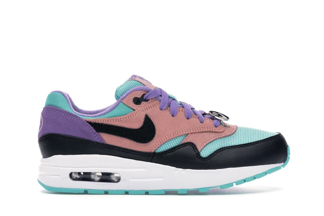 Детские кроссовки с ярким дизайном Nike Air Max 1, Black/White-Space Purple-Bleached Coral