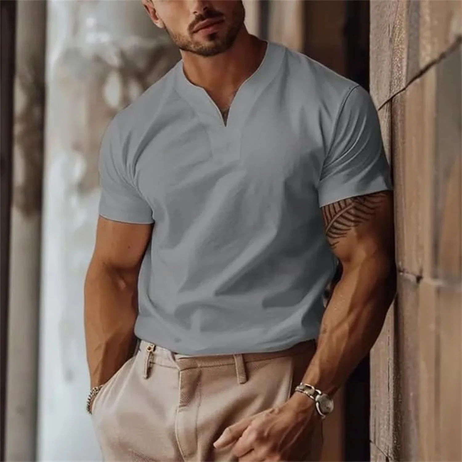 Мужская спортивная футболка с V-образным вырезом Lininco, Light Grey — фото 3