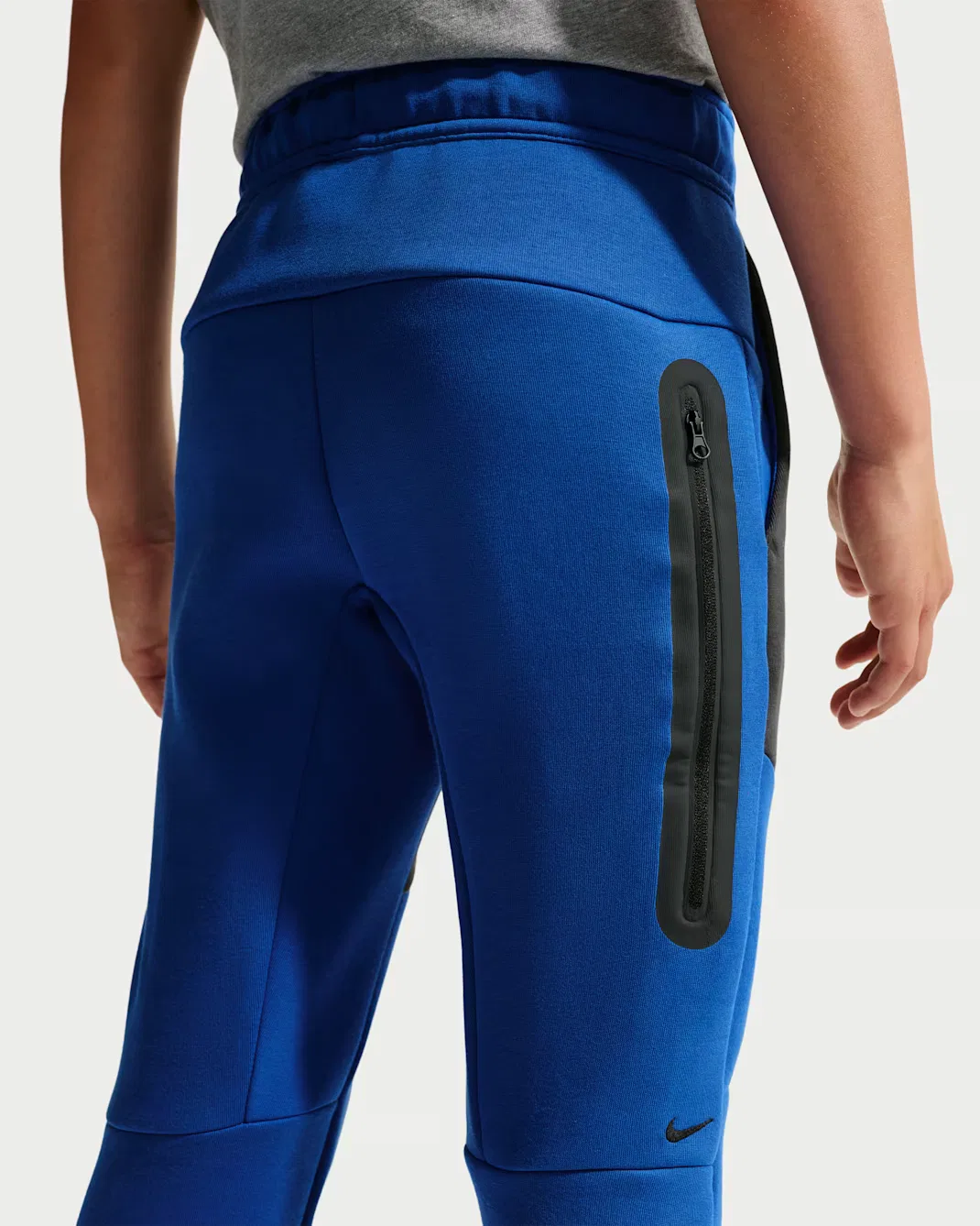 Детские спортивные штаны Nike Sportswear Tech Fleece, Game Royal/Anthracite/Black/Black — фото 4