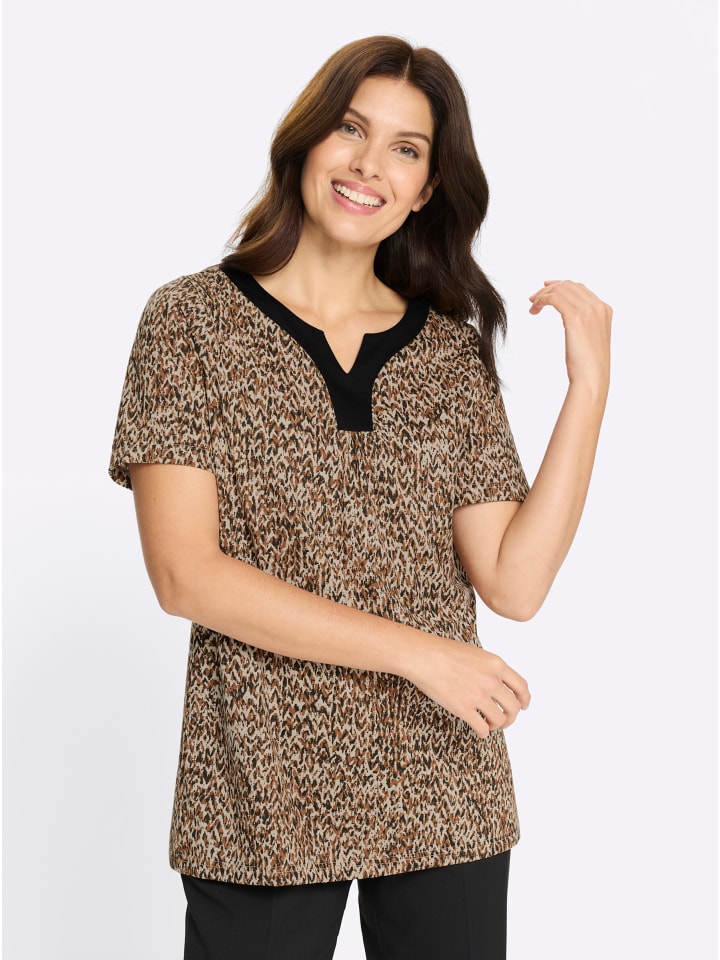 

Длинная рубашка коньячного цвета с черным принтом Sieh an!