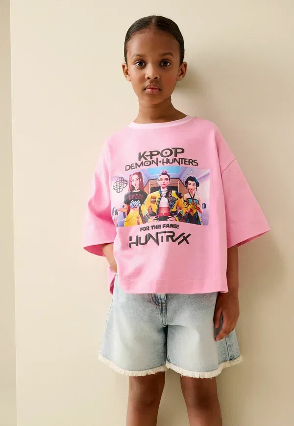 Футболка с принтом, оверсайз, Regular fit - kpop demon hunters oversized boxy t-shirt - long sleeved top, Next, pink, розовый