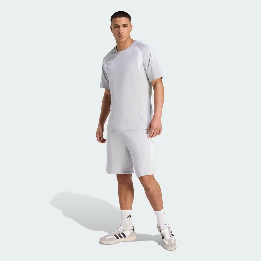 Футболка спортивная с принтом TIRO26L adidas, Серый — фото 3