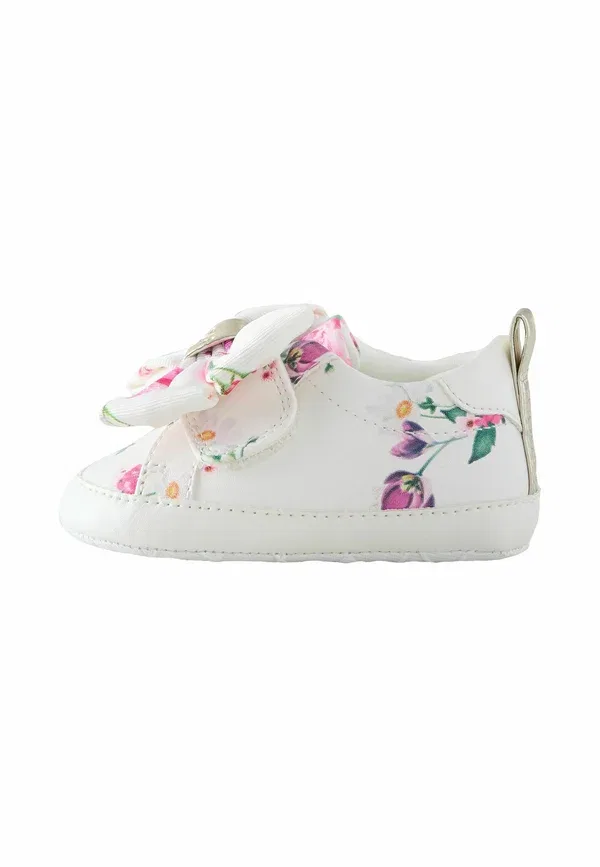 Детские туфельки Baker By Ted Baker, белый