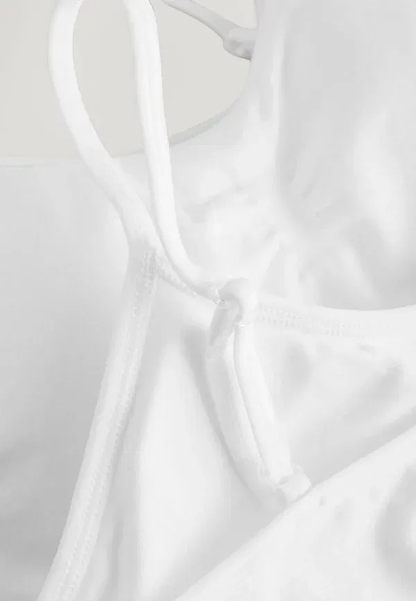 Топ с открытой спиной, съемные мягкие чашки, модель Seamfree strappy crop, Next, White, белый — фото 2