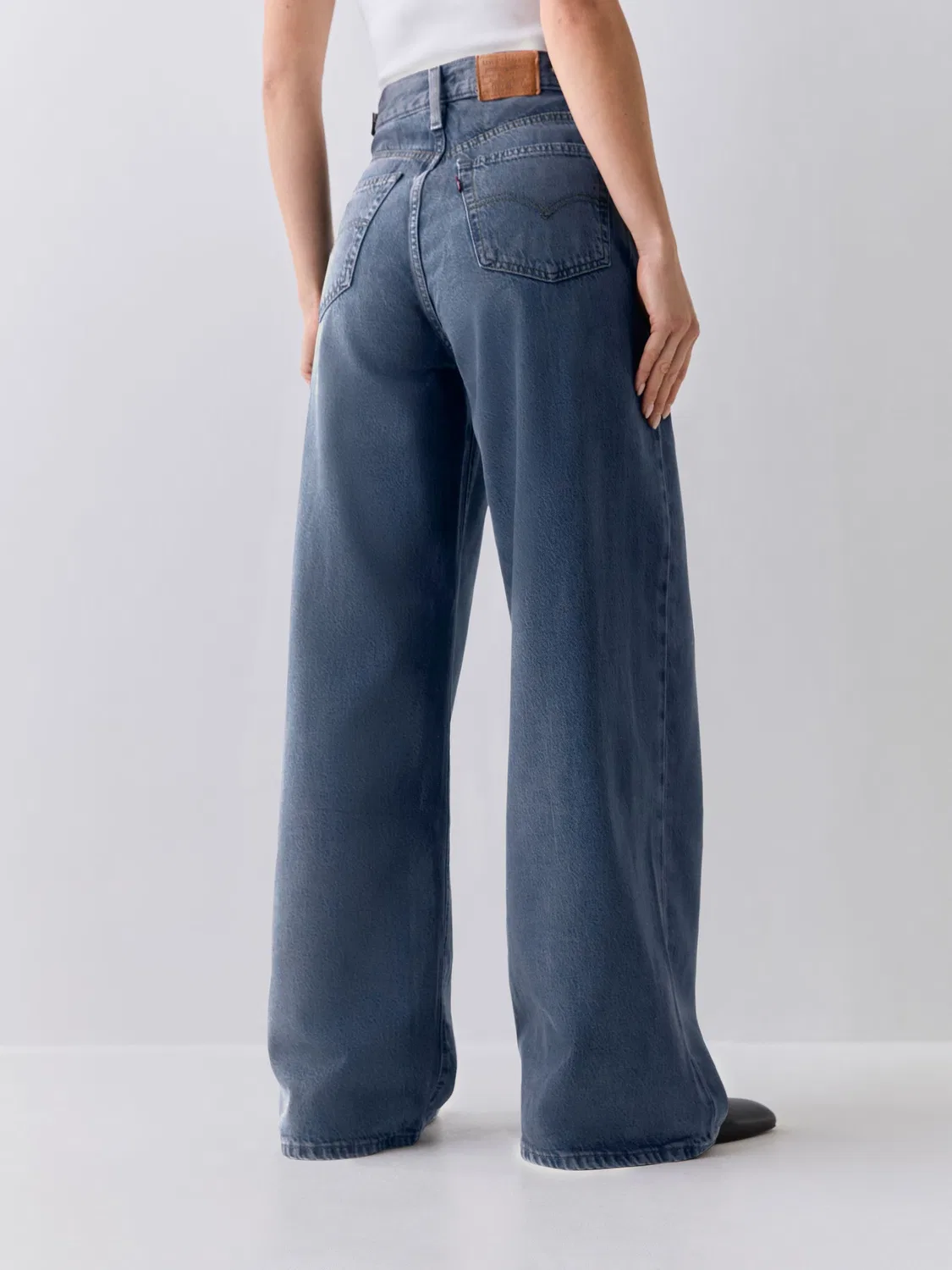 Джинсы широкие Cinch Wide Leg Levi's, Pass The Parcel Blue — фото 3