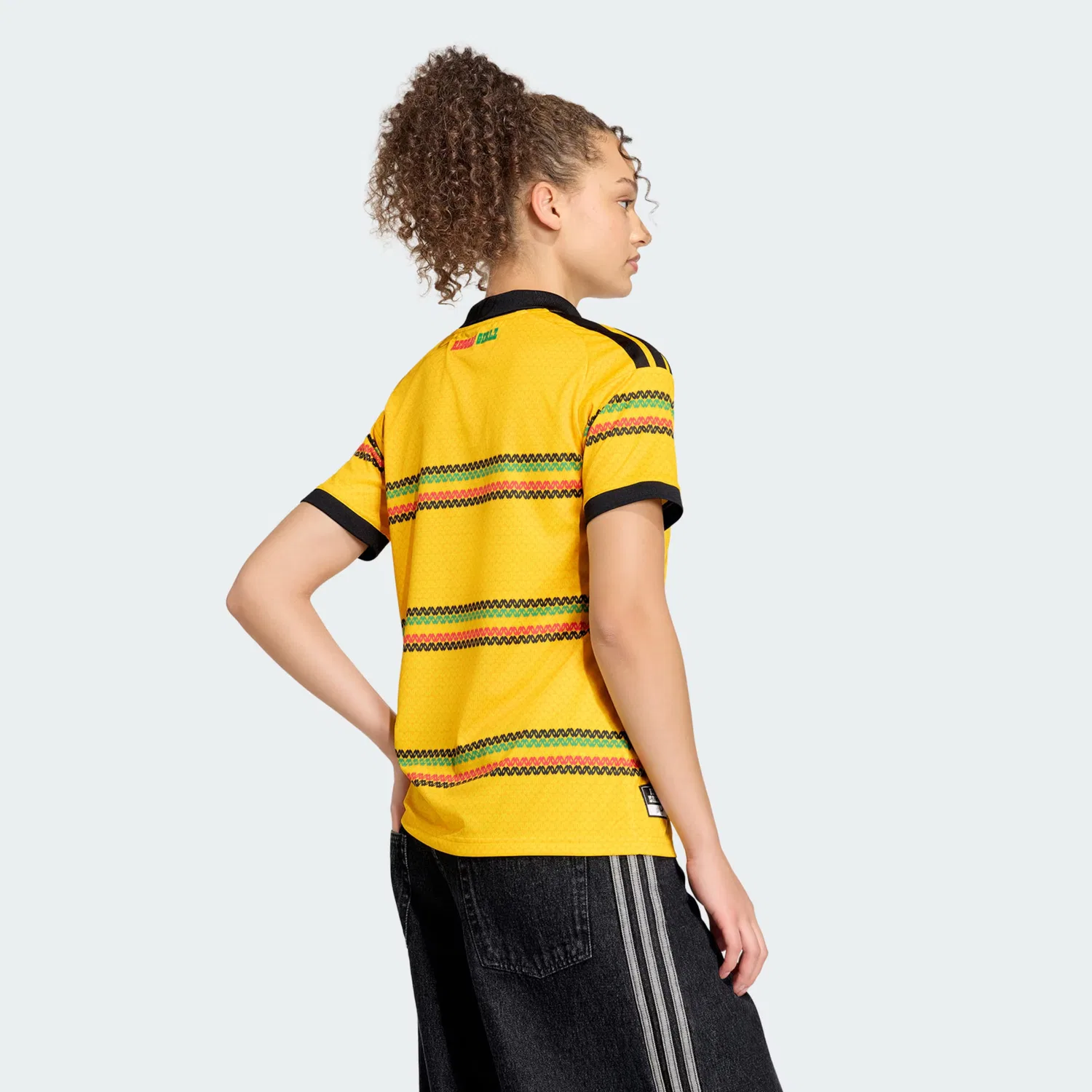 Футболка Adidas Performance Jamaika 26 x Bob Marley желтого цвета — фото 4
