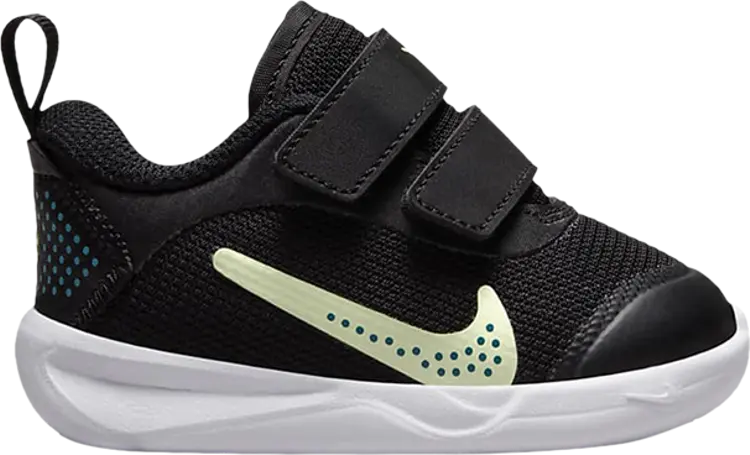 

Кроссовки Nike Omni Multi-Court TD 'Black Barely Volt', черный