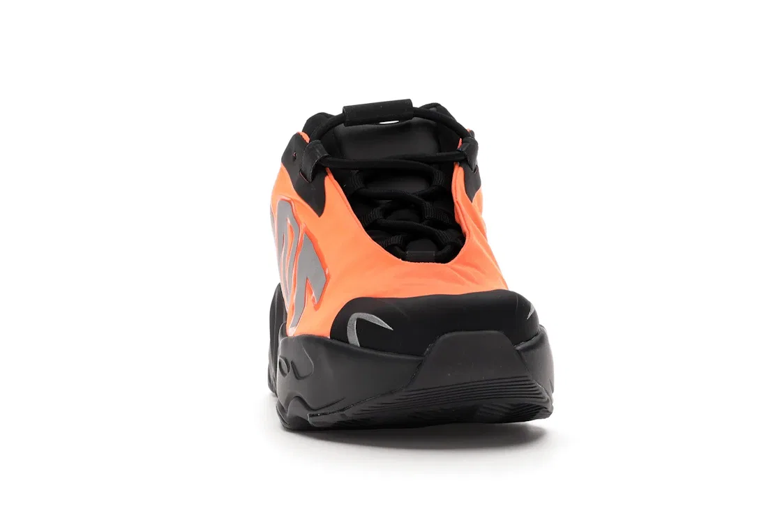 Детские кроссовки Lifestyle с принтом Adidas Yeezy Boost 700 MNVN, Orange — фото 2